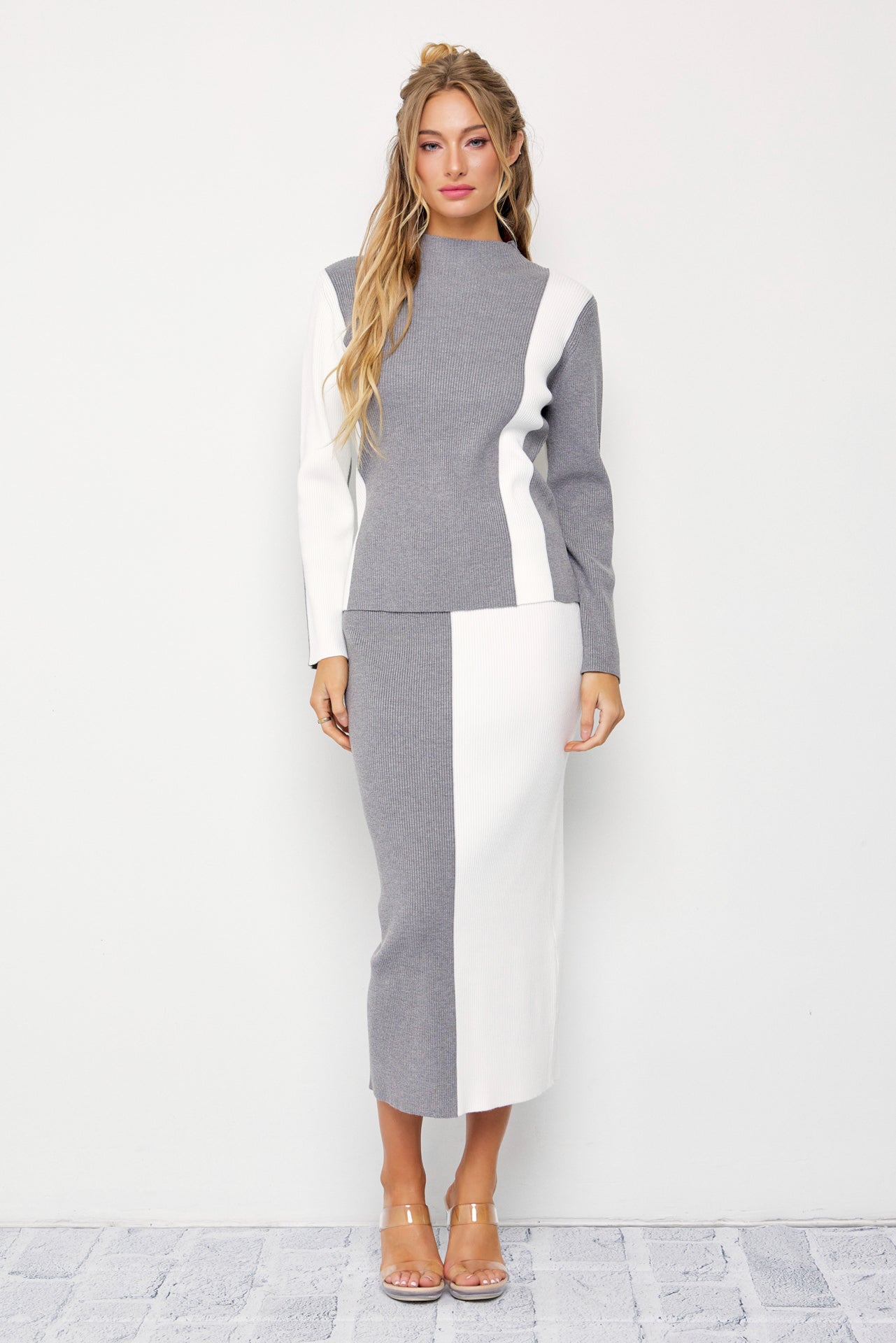 Mindy Knit Color Block Long Sleeve Top And Skirt Set