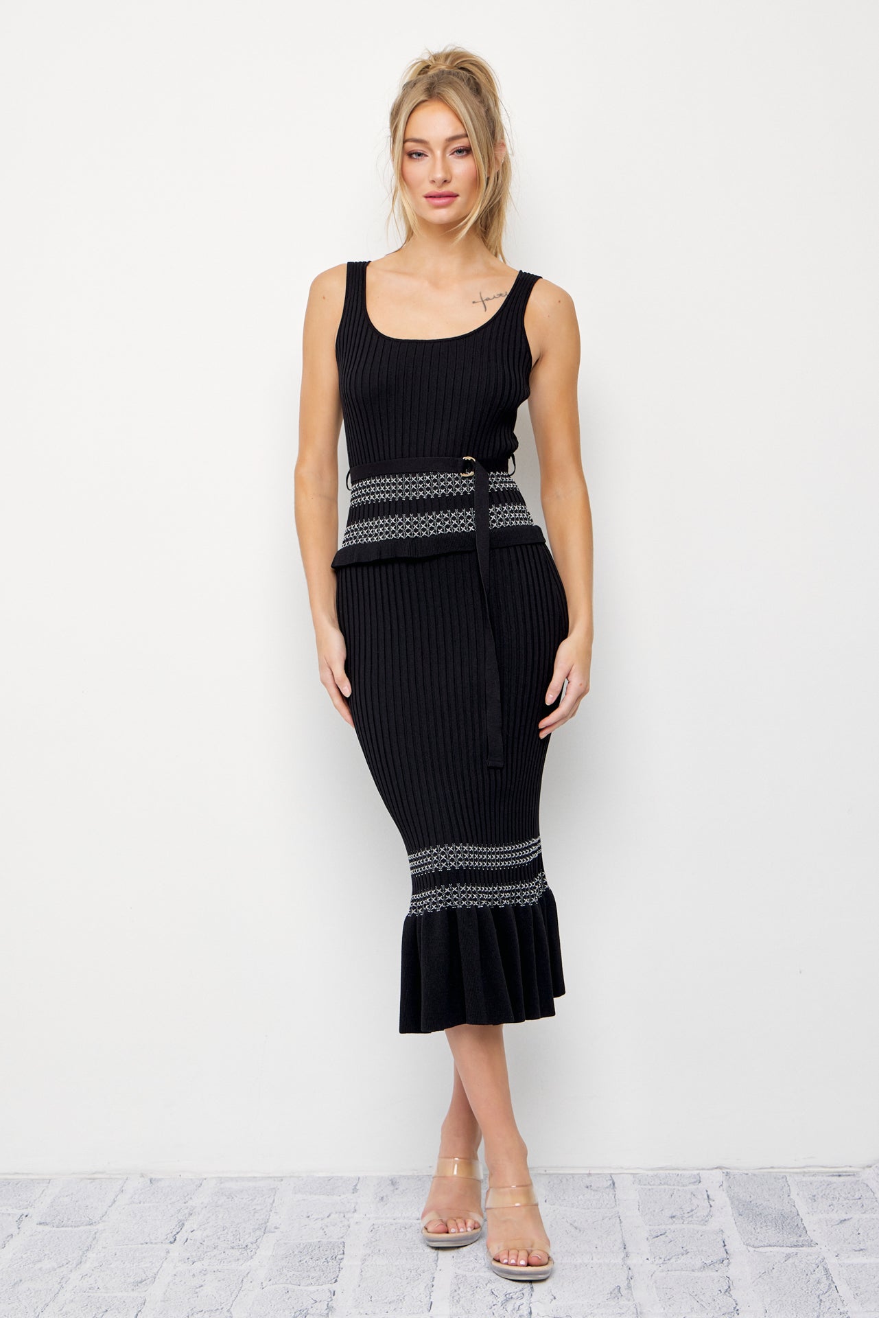 Pretty First Impression Rib Knit Ruffle Midi Dress