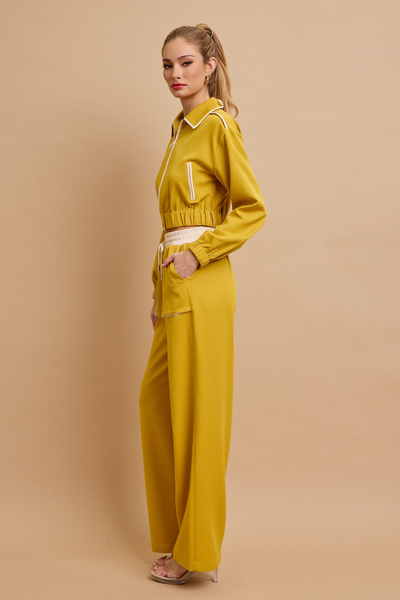 Woven Collar Jacket And Pants Set With Contrast