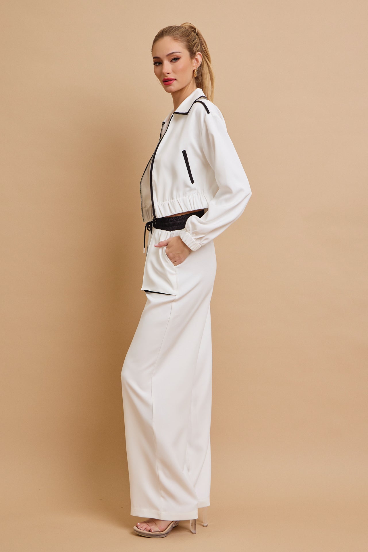 Woven Collar Jacket And Pants Set With Contrast