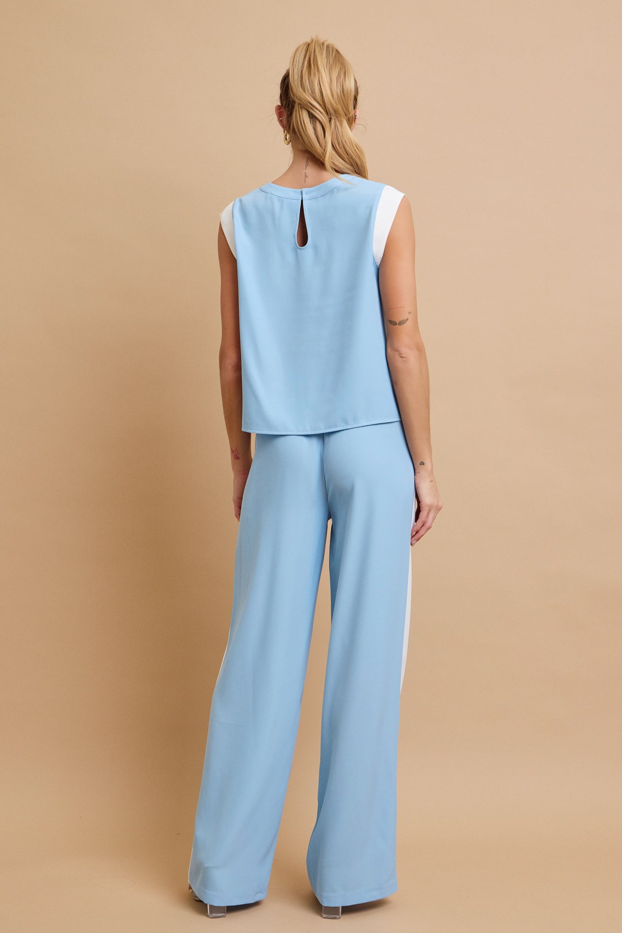 Back In The Game Sleeveless Top and Pants With Contrast Set