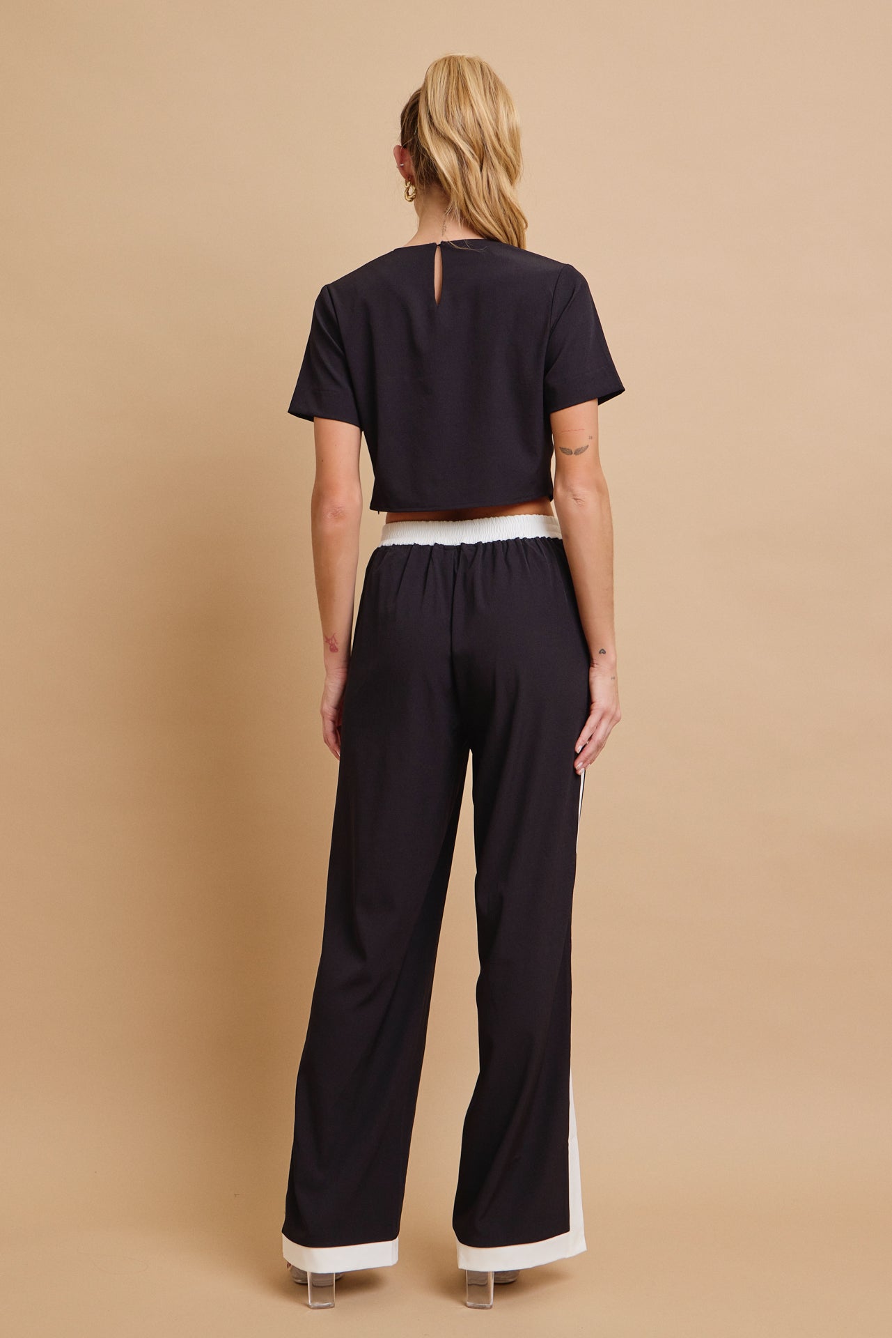 All Occasions Woven Short Sleeve Crop Top and Pants With Contrast Set