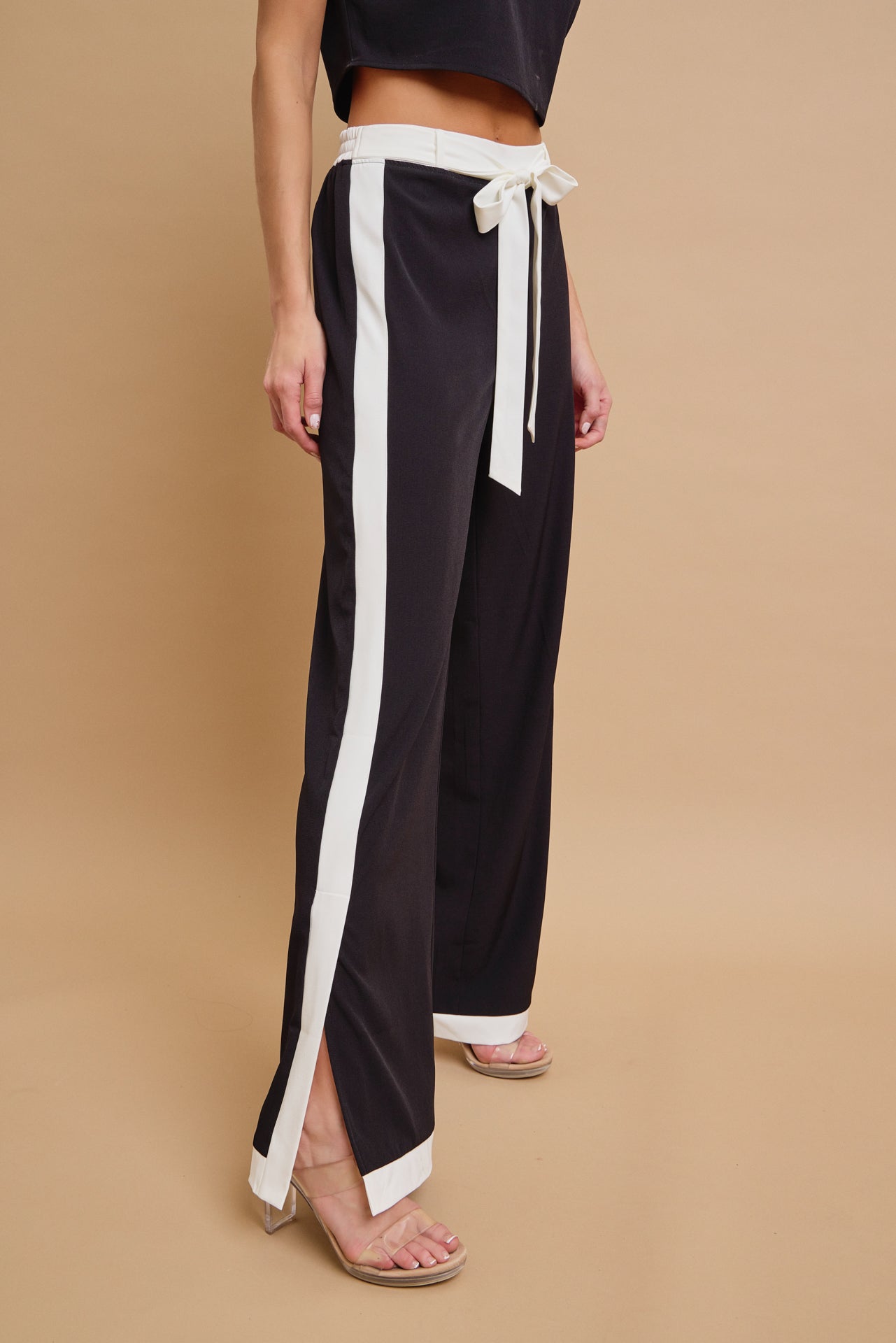 All Occasions Woven Short Sleeve Crop Top and Pants With Contrast Set