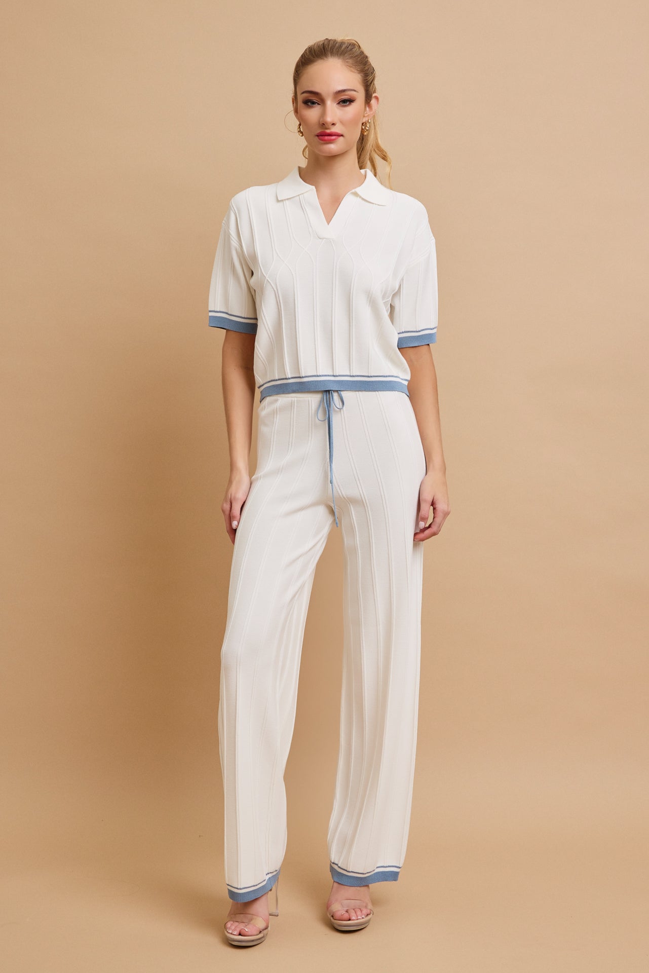 Thalia Knit Collar Short Sleeve Top and Pants Set With Contrast