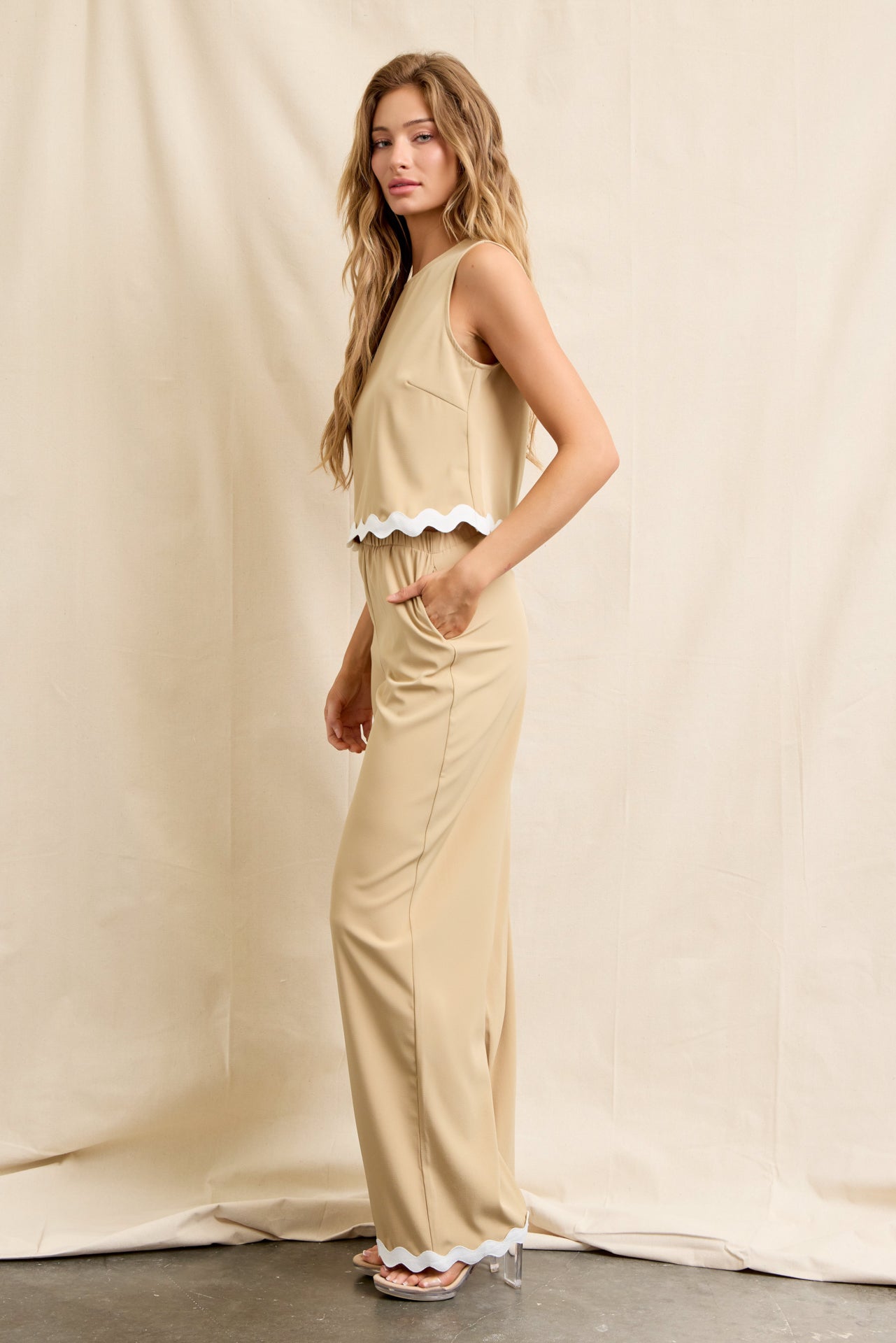 Scallop Elegance Woven Sleeveless Top & Pants Set